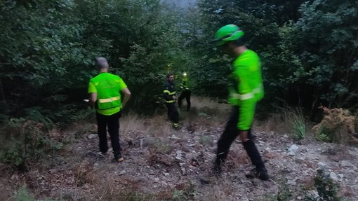 Non riescono a ritrovare la via nei boschi del Melogno: due donne recuperate dai soccorsi Non riescono a ritrovare la via nei boschi del Melogno: due donne recuperate dai soccorsi