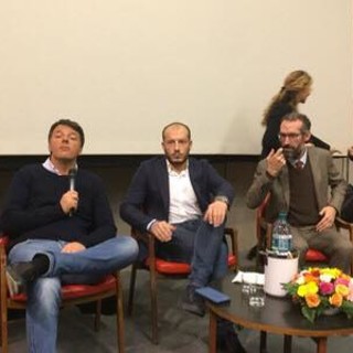 Matteo Renzi è arrivato a Sanremo all'Ariston Roof per parlare di riforma della Pubblica Amministrazione, collegamento in DIRETTA Matteo Renzi è arrivato a Sanremo all'Ariston Roof per parlare di riforma della Pubblica Amministrazione, collegamento in DIRETTA