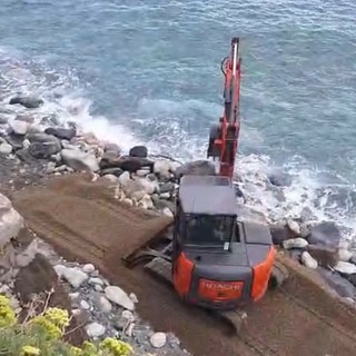 Ripascimento spiaggia "Baia del Corvo", consigliere Busso (Varazze Domani): "Perchè effettuato in questo periodo?"