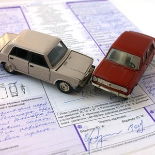 RC Auto: in 11 anni tariffe +104%, sinistri -34%