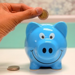 Risparmi, la Liguria resta sopra la media italiana ma va in controtendenza: depositi pro capite in calo del 2,2% in cinque anni Risparmi, la Liguria resta sopra la media italiana ma va in controtendenza: depositi pro capite in calo del 2,2% in cinque anni