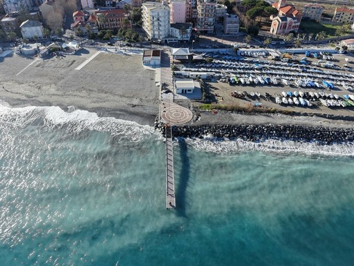 Inaugura "La Rotonda sul mare di Albenga": sarà nuovo spazio per eventi e di aggregazione Inaugura "La Rotonda sul mare di Albenga": sarà nuovo spazio per eventi e di aggregazione