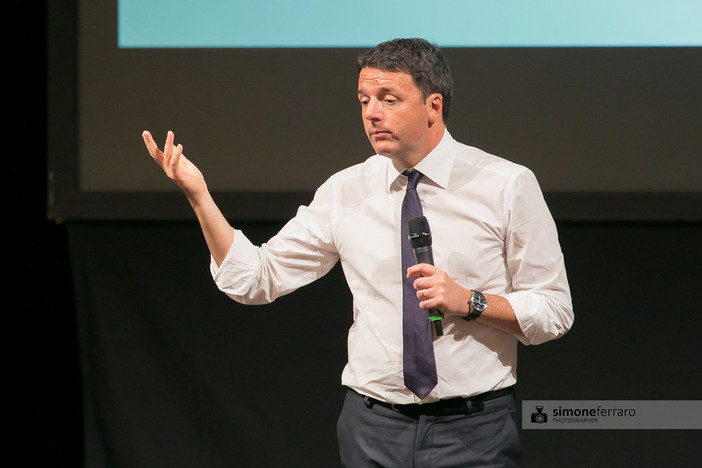 Primarie Pd, Savona Arancione: "Renzi dismetta il ruolo dell'uomo solo al comando" Primarie Pd, Savona Arancione: "Renzi dismetta il ruolo dell'uomo solo al comando"