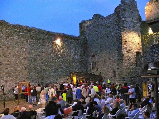 Roccavignale: da sabato tornano le Serate al Castello Roccavignale: da sabato tornano le Serate al Castello