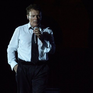 Un bacio che non si dimentica, Massimo Ranieri cerca la sua vecchia fiamma alassina