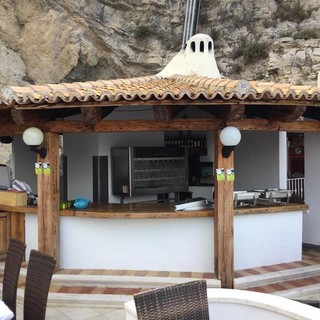 Ristorante Ara Macao, cucina brasiliana sulla terrazza della Kava