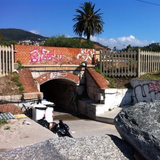 Pietra Ligure, rinviati a gennaio i lavori conclusivi di sistemazione degli argini del Rio Ranzi
