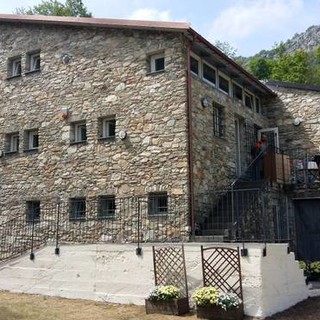 Giustenice, iniziati i lavori di efficientamento energetico per l'edificio comunale “Rifugio escursionistico Cascina Porro” Giustenice, iniziati i lavori di efficientamento energetico per l'edificio comunale “Rifugio escursionistico Cascina Porro”
