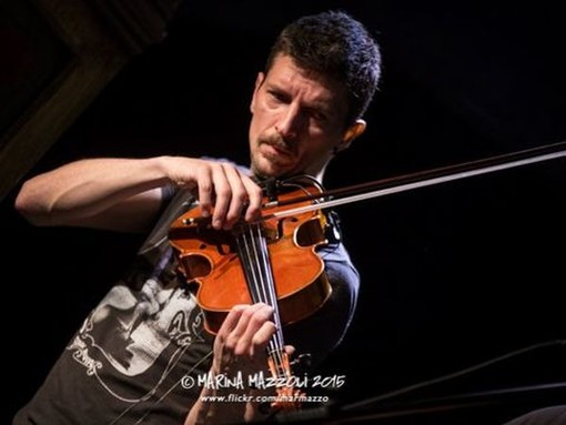 Omaggio a Fabrizio De Andrè in Piazza San Pietro Borgio Verezzi
