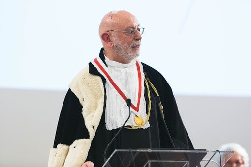 Coronavirus: il rettore Comanducci sospende per una settimana lezioni ed esami dell'Università di Genova Coronavirus: il rettore Comanducci sospende per una settimana lezioni ed esami dell'Università di Genova