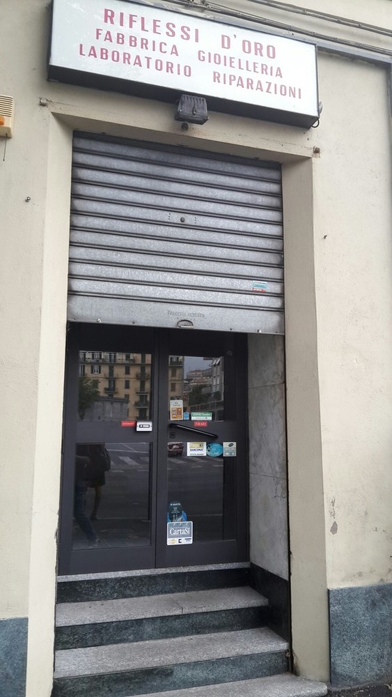 Savona, dopo 18 anni chiude la gioielleria “Riflessi d’oro” Savona, dopo 18 anni chiude la gioielleria “Riflessi d’oro”