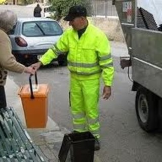 Celle, modifiche nel conferimento dei rifiuti: cambia il giorno per l'esposizione della plastica