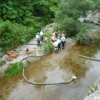 Idrocarburi nel rio Garbini a Varazze: intervento di messa in sicurezza