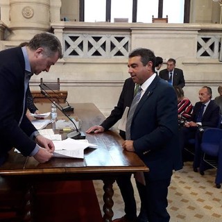 Regione Liguria dice sì al referendum della Lega, Senarega: "Chi prende un voto in più deve poter governare" Regione Liguria dice sì al referendum della Lega, Senarega: "Chi prende un voto in più deve poter governare"