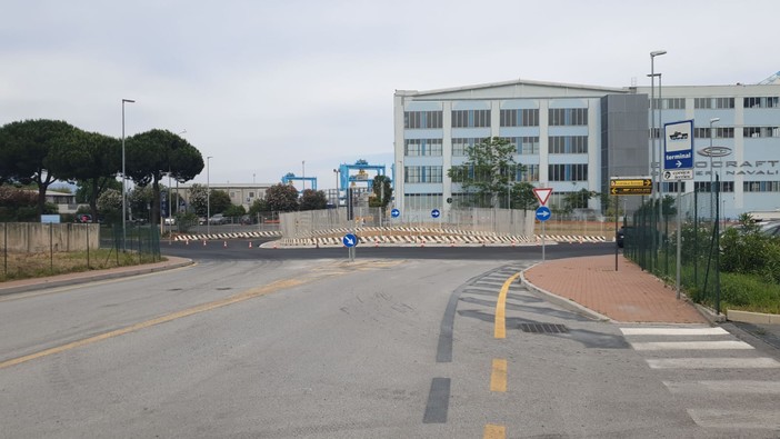 Vado, asfaltature sull'Aurelia: strada chiusa in orario notturno dal 29 giugno al 9 luglio