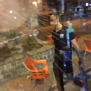 Raid vandalico a Loano, il giovane marocchino ai Carabinieri: "Vi ammazzo, noi dell'Isis vinceremo" e rimane in carcere