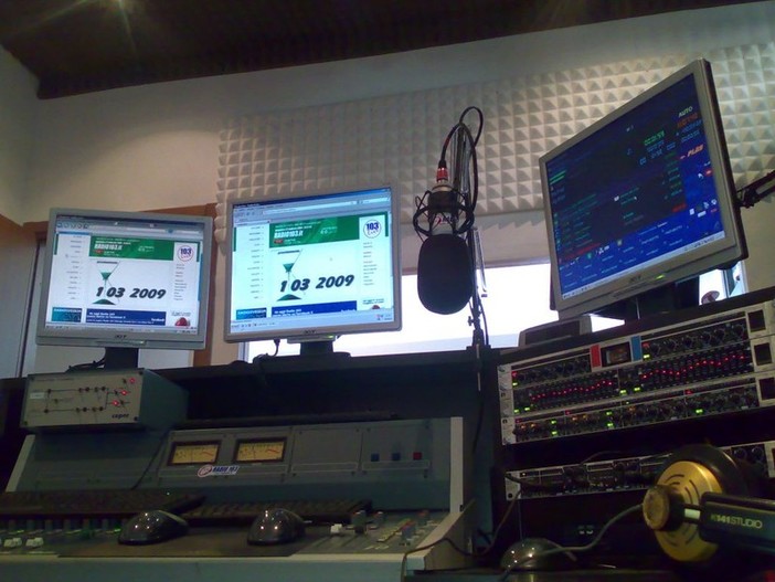 Finale Ligure, la webradio "BRG" festeggia il suo primo anno di vita
