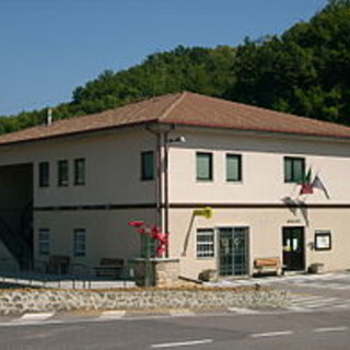 Roccavignale, irregolarità nel cantiere della sua abitazione: denunciato il sindaco Fracchia