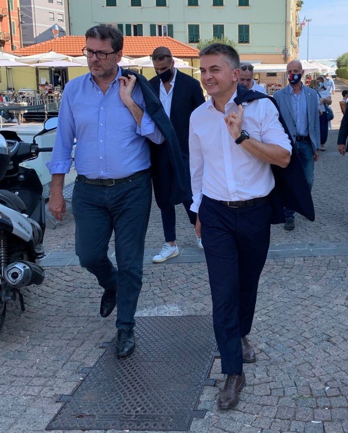 Piaggio Aero, Rixi: "Nuova commessa segnale attenzione Lega per territorio"