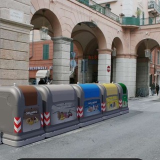 Savona, il gruppo Patto per Savona sul porta a porta: "Passaggio necessario" Savona, il gruppo Patto per Savona sul porta a porta: "Passaggio necessario"