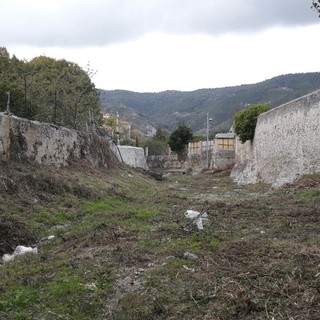Entra nel vivo la pulizia dei rii di Spotorno (FOTO)