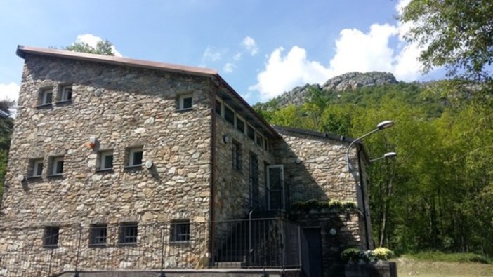 Giustenice, il rifugio escursionistico di 'Cascina Porro' compie un anno Giustenice, il rifugio escursionistico di 'Cascina Porro' compie un anno