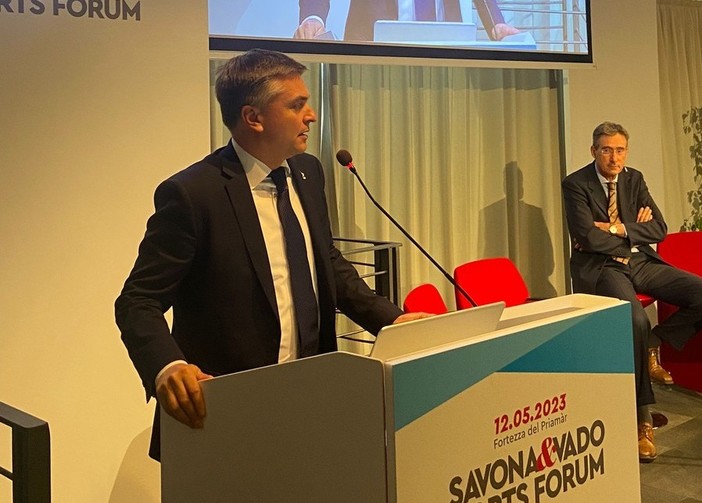Savona&Vado Ports Forum, Rixi chiama la coesione con Genova: "Consentirà sviluppo e ricchezza" Savona&Vado Ports Forum, Rixi chiama la coesione con Genova: "Consentirà sviluppo e ricchezza"