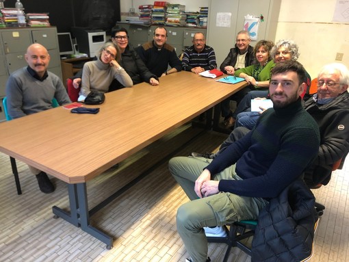 Gli esponenti delle diverse realtà coinvolte dal progetto in riunione Gli esponenti delle diverse realtà coinvolte dal progetto in riunione