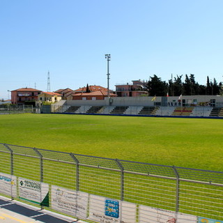 Il sintetico allo stadio "Riva" di Albenga potrebbe diventare presto realtà