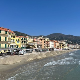 Nuovo volto per il lungomare di Alassio: tra interventi strutturali e rilancio urbano Nuovo volto per il lungomare di Alassio: tra interventi strutturali e rilancio urbano