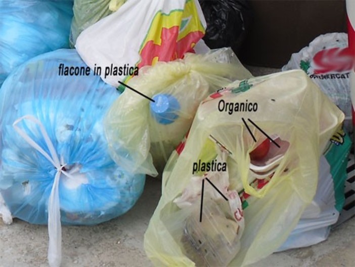 Prosegue a Loano l’iter di definizione del sistema di raccolta differenziata “porta a porta” nelle civili abitazioni