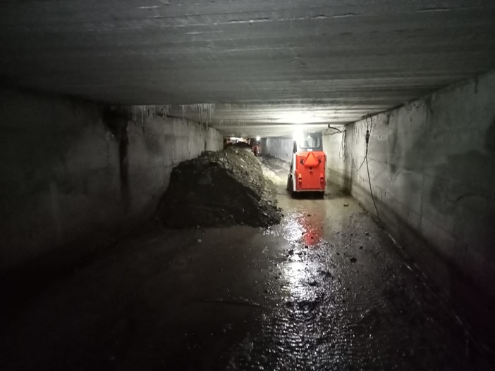 Altare mette in sicurezza il rio Fossato: 800mila euro per liberare l'alveo da oltre 1.500 tonnellate di sedimenti Altare mette in sicurezza il rio Fossato: 800mila euro per liberare l'alveo da oltre 1.500 tonnellate di sedimenti