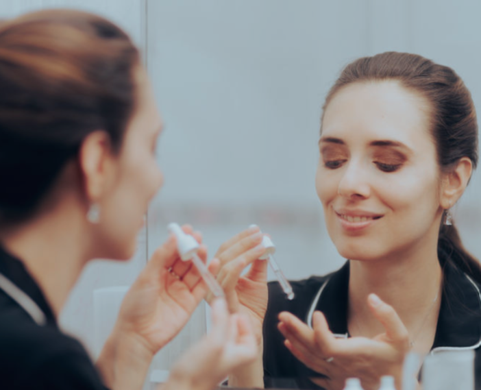 Dal retinolo alla vitamina C: come orientarsi tra i principali attivi