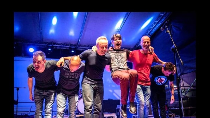 Ottobre De André, al Teatro Ambra va in scena il Gran Concerto per don Gallo Ottobre De André, al Teatro Ambra va in scena il Gran Concerto per don Gallo