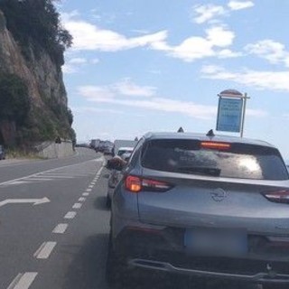 Caos viabilità a Celle: dopo mesi arrivano i movieri a dirigere il traffico sul S. Brigida Caos viabilità a Celle: dopo mesi arrivano i movieri a dirigere il traffico sul S. Brigida