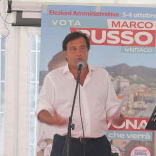 Anche il candidato sindaco di Savona Marco Russo a Stella per ricordare Pertini Anche il candidato sindaco di Savona Marco Russo a Stella per ricordare Pertini