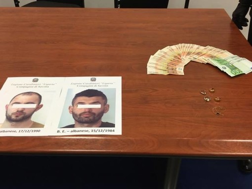 Rubavano negli appartamenti di Legino e Vado narcotizzando le loro vittime, due albanesi arrestati dai Carabinieri Rubavano negli appartamenti di Legino e Vado narcotizzando le loro vittime, due albanesi arrestati dai Carabinieri