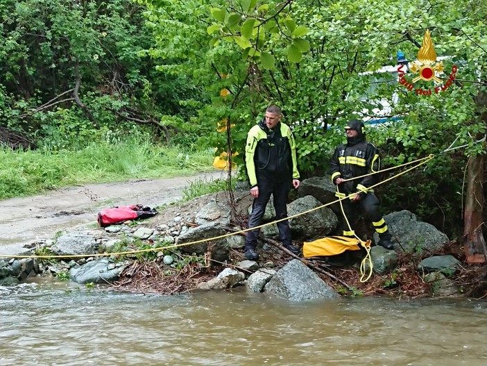 Recuperato il corpo senza vita di una delle due donne disperse, proseguono le ricerche (FOTO E VIDEO)