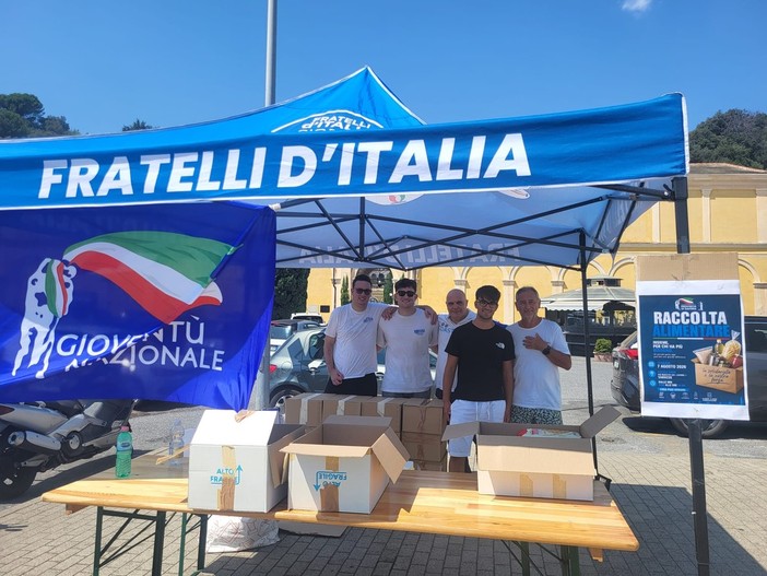 A Varazze la raccolta alimentare promossa da Gioventù Nazionale Savona A Varazze la raccolta alimentare promossa da Gioventù Nazionale Savona