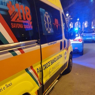 Presunto scippo in piazza del Popolo a Savona: intervento della polizia