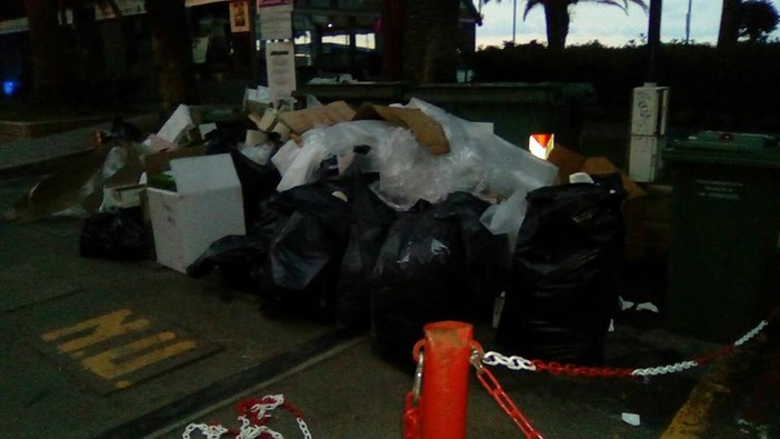 Strategia rifiuti zero a Finale, Viassolo: "Specchietto per allodole di Frascherelli" Strategia rifiuti zero a Finale, Viassolo: "Specchietto per allodole di Frascherelli"