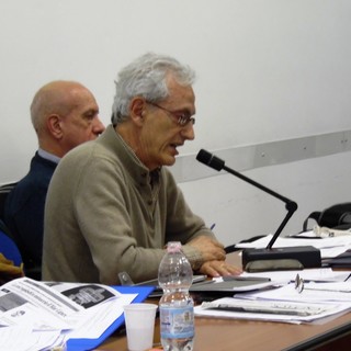 Comunali Savona, Roberto Cuneo lancia l'appello: "Coalizione aperta contro il PD"