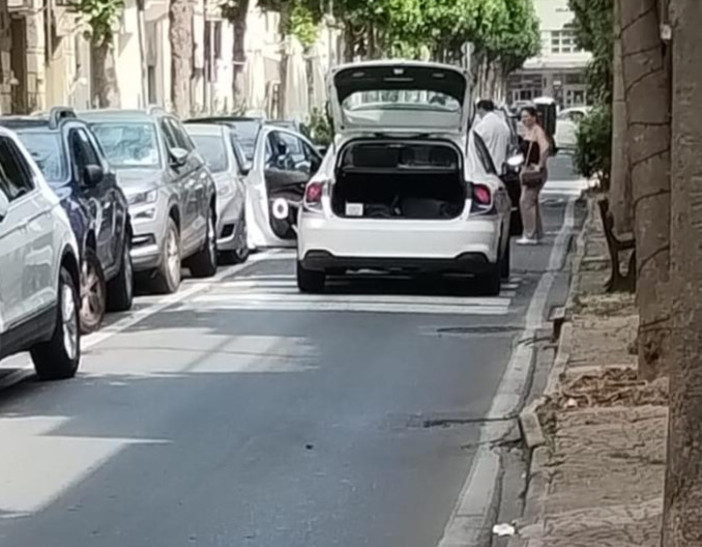 Caos ad Albenga, cinque i coinvolti nella rissa, uno denunciato per lesioni Caos ad Albenga, cinque i coinvolti nella rissa, uno denunciato per lesioni