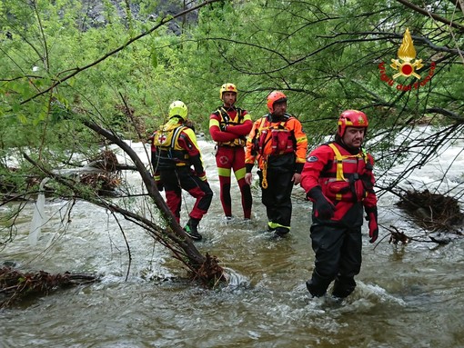 Trovato il corpo della seconda donna annegata nel Letimbro (FOTO e VIDEO) Trovato il corpo della seconda donna annegata nel Letimbro (FOTO e VIDEO)