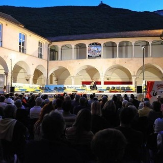 "Family day", una brillante commedia degli equivoci a Finale Ligure