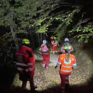 Fungaiolo 88enne si perde nel bosco: proseguono le ricerche a Calizzano