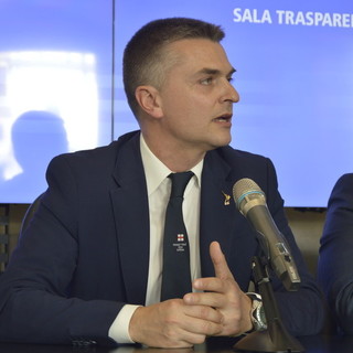Porti, Rixi (Lega): "Logistica ancora una volta paralizzata da una timida nevicata"