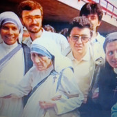 Rebufello in India con Madre Teresa di Calcutta e Madre Elvira Rebufello in India con Madre Teresa di Calcutta e Madre Elvira