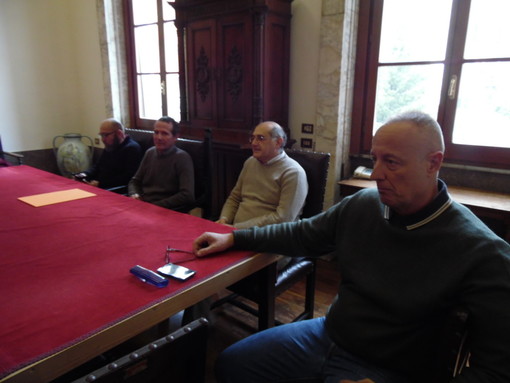 Savona, Rifondazione e SEL presentano il nuovo Gruppo Consiliare di Rete a Sinistra Savona, Rifondazione e SEL presentano il nuovo Gruppo Consiliare di Rete a Sinistra