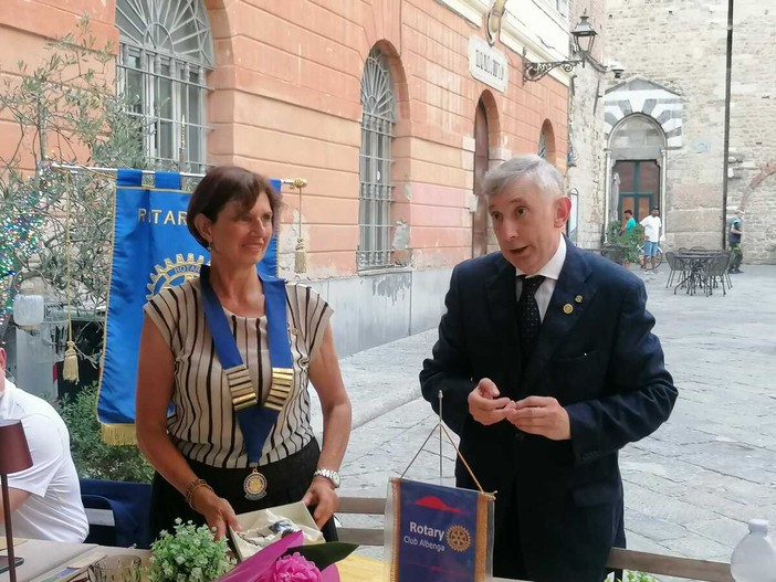 Passaggio di Consegne al Rotary Club Albenga, Roberta Morandi nuova presidente